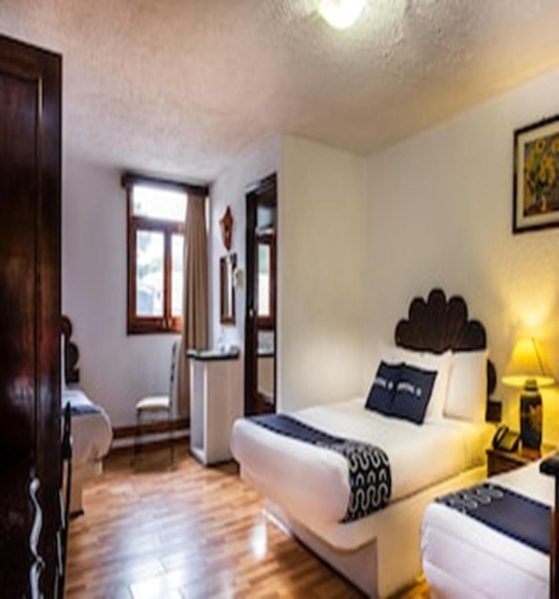 Capital O Hotel Central, ג'אלאפה מראה חיצוני תמונה